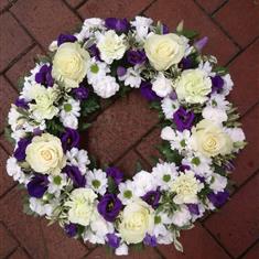 Classic wreath